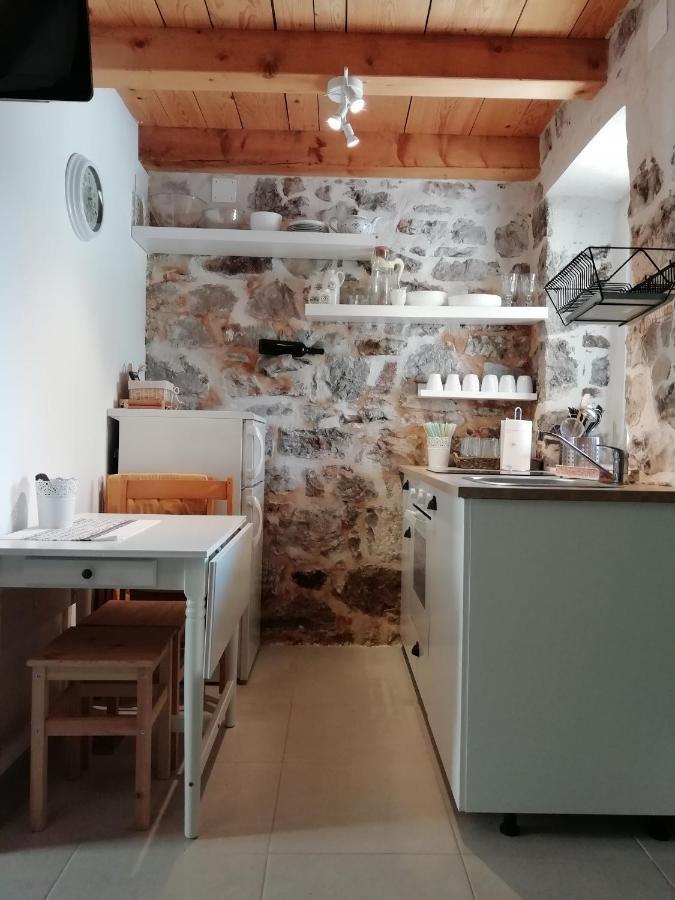 Krka Waterfalls Stonehouse Roko Лозовац Экстерьер фото